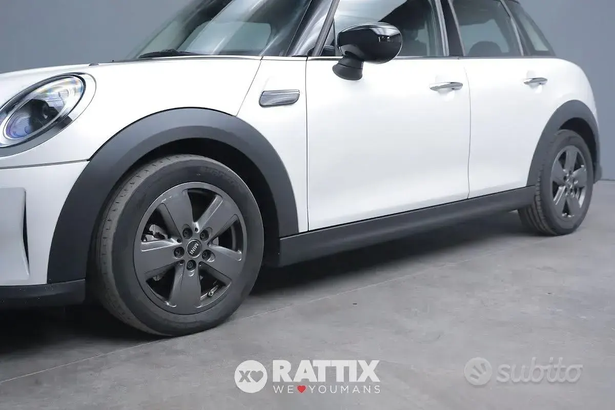 Usata Mini Cooper Classic 136 CV (100 kW) 2023 Bianco Utilitaria