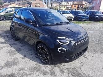 Nuova Fiat 500e Icon 86 kW (118 CV) 2026 Nero Berlina