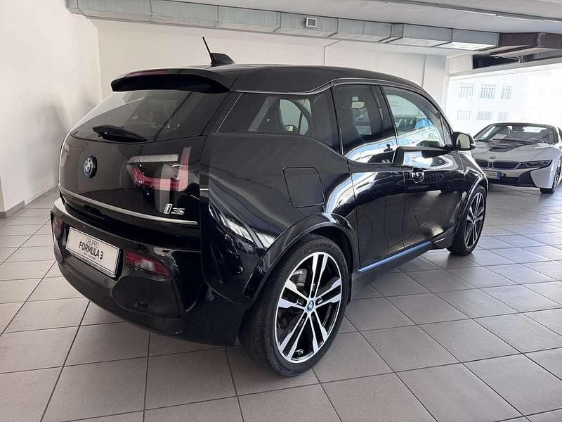 Usado BMW i3 135 kW (184 CV) 2019 Negro Utilitario