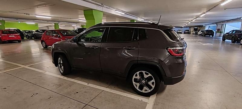 Usata Jeep Compass Limited 120 CV (88 kW) 2019 Grigio SUV