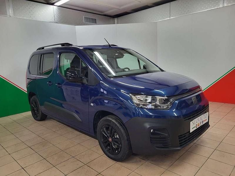 Usata Fiat e-Doblò Launch Edition 56 kW (77 CV) 2023 Blu Monovolume
