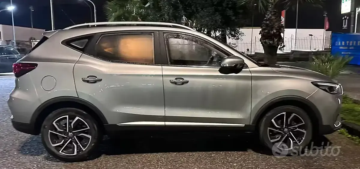 Usata MG ZS 111 CV (81 kW) 2023 Grigio SUV