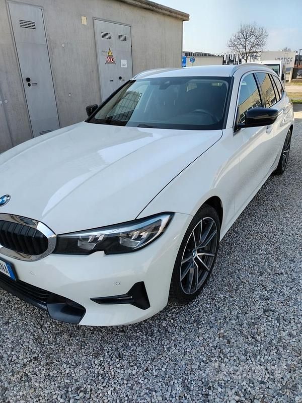 Usata BMW 320 190 CV (139 kW) 2020 Bianco Station wagon