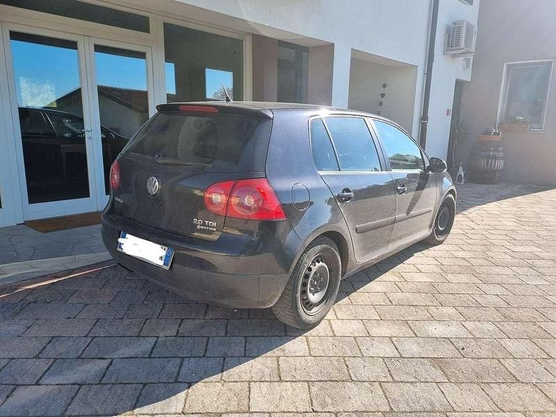 Begagnad VW Golf V Sportline 140 HK (102 kW) 2007 Svart Sedan