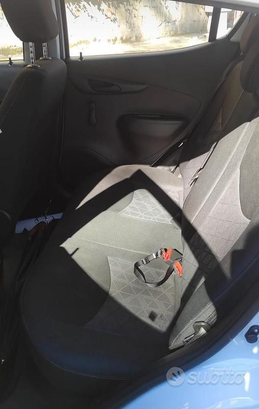 Usata Opel Karl 2019 Bianco Utilitaria