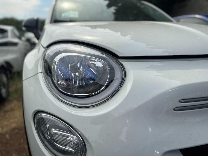 Usata Fiat 500X Club 95 CV (69 kW) 2022 Bianco SUV
