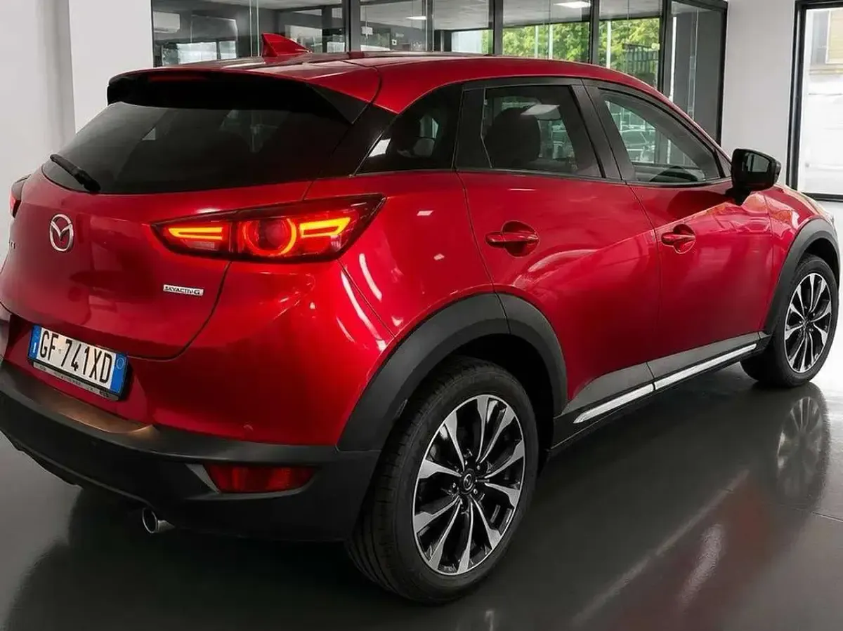Usata Mazda CX-3 Exceed 121 CV (88 kW) 2021 Rosso SUV