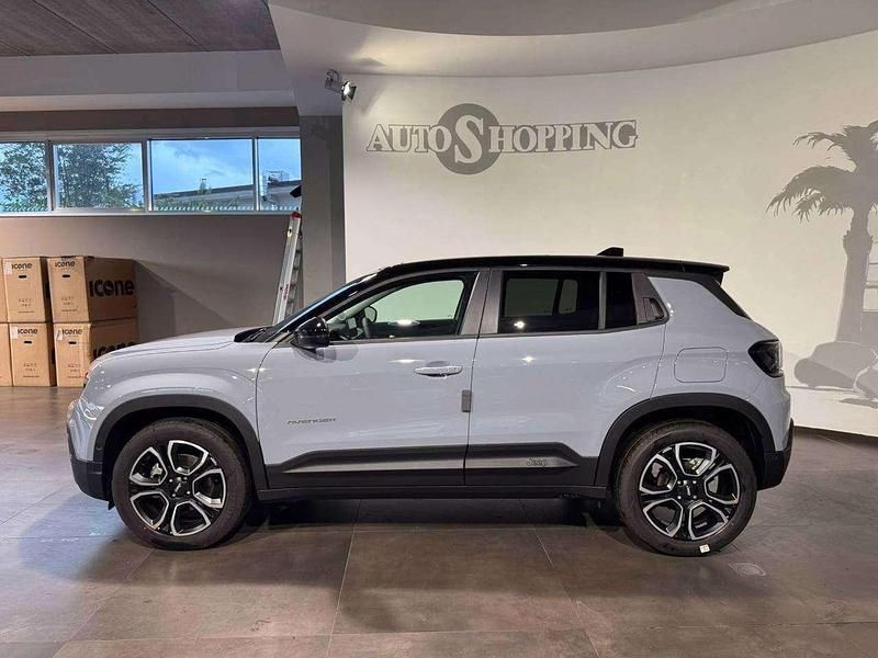 Nuova Jeep Avenger Summit 101 CV (74 kW) 2026 Grigio SUV