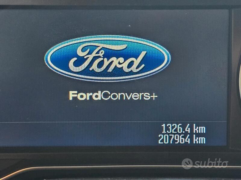 Usata Ford Galaxy Titanium 163 CV (119 kW) 2012 Argento Monovolume