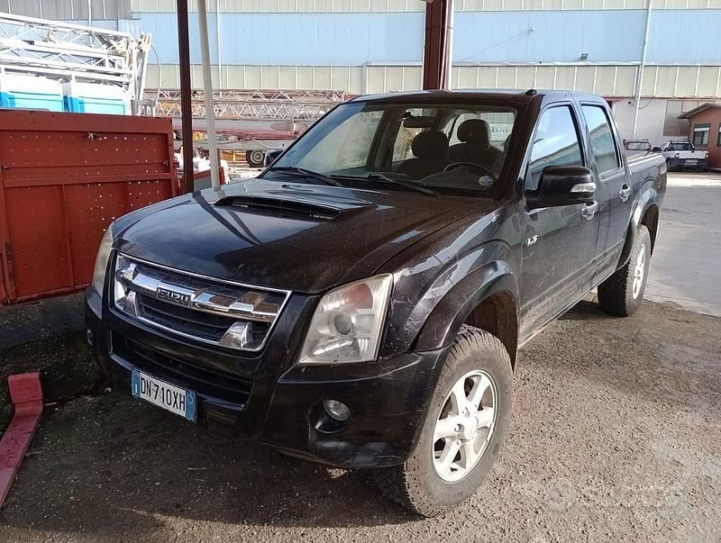 Usata Isuzu D-Max 2006 Blu Cabrio