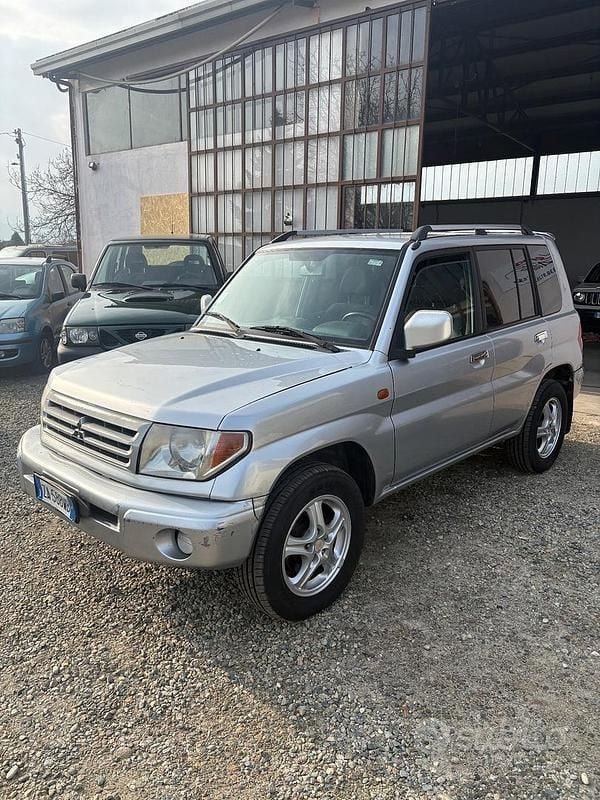 Usata Mitsubishi Pajero 114 CV (83 kW) 2006 Grigio SUV