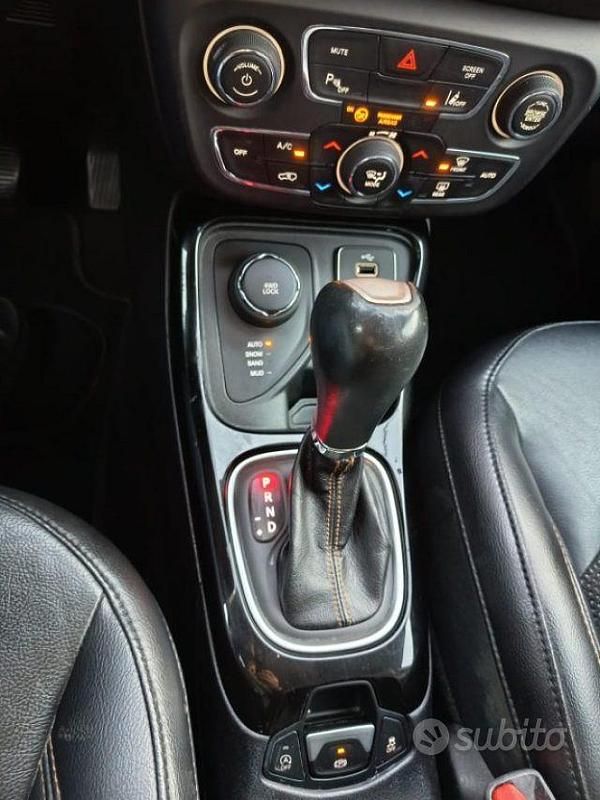 Usata Jeep Compass Limited 140 CV (102 kW) 2018 Nero SUV