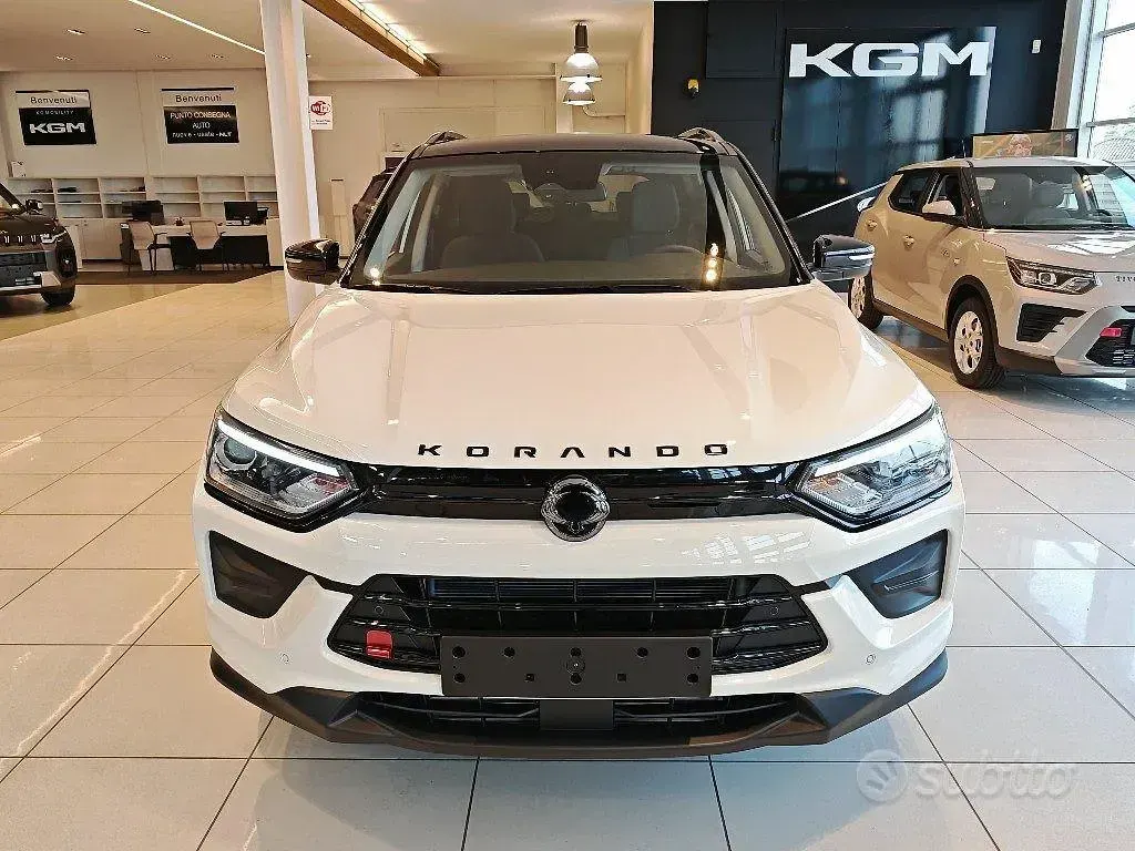 Nuova KGM Korando 163 CV (119 kW) 2026 Bianco SUV