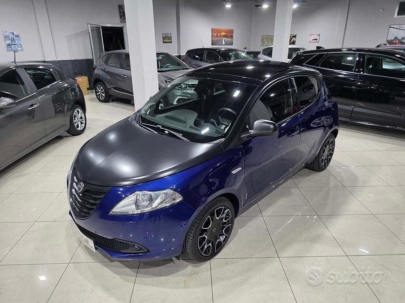 Usata Lancia Ypsilon S 95 CV (69 kW) 2014 Blu Utilitaria