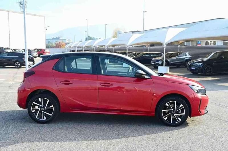 Usata Opel Corsa 101 CV (74 kW) 2025 Rosso Utilitaria