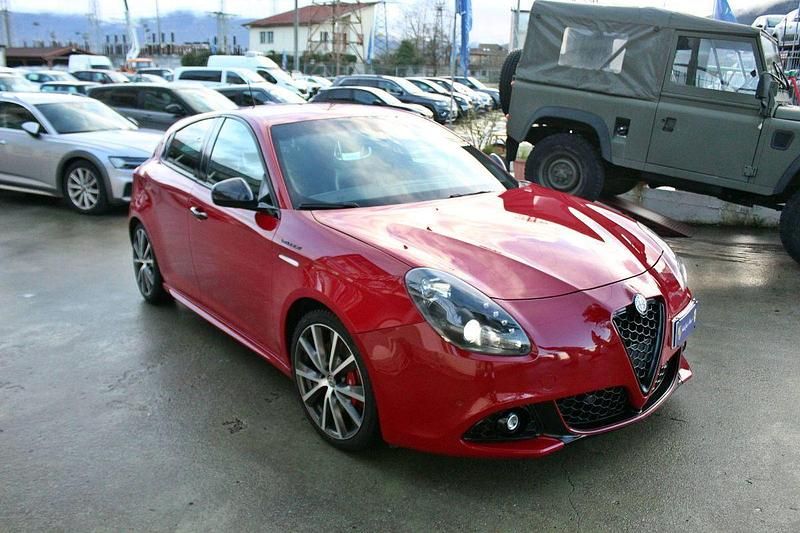 Usata Alfa Romeo Giulietta Veloce 243 CV (178 kW) 2016 Rosso Utilitaria