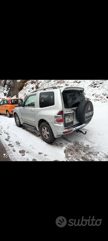 Usata Mitsubishi Pajero 2000 SUV