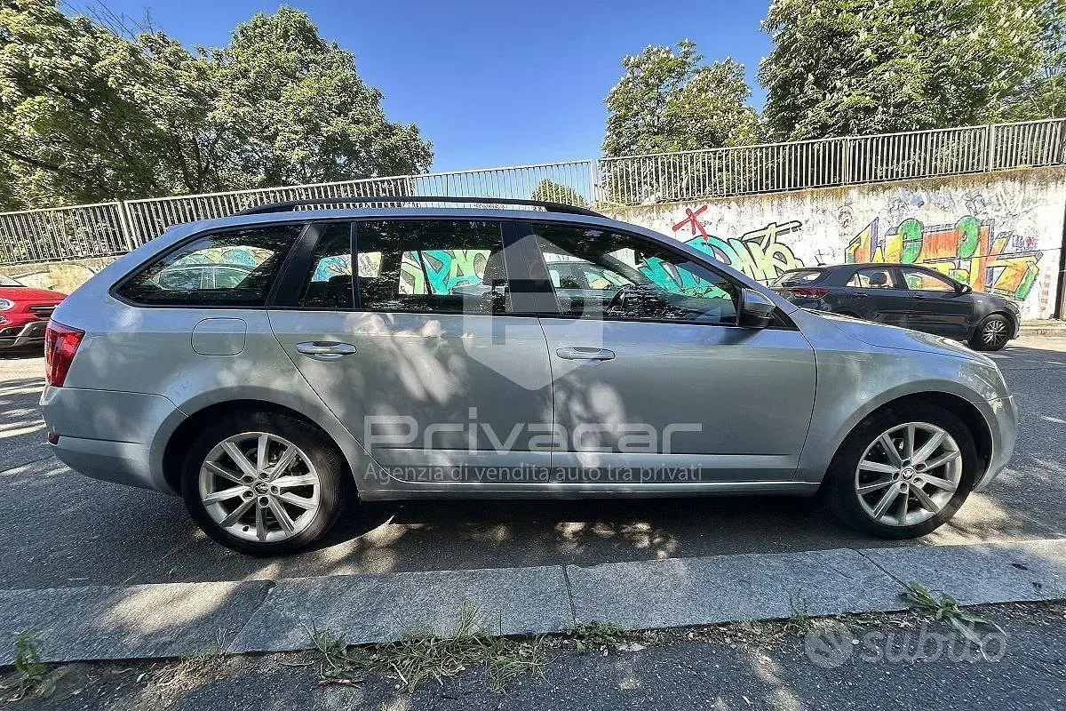 Gebraucht Skoda Octavia Executive 110 PS (80 kW) 2016 Grau Kombi
