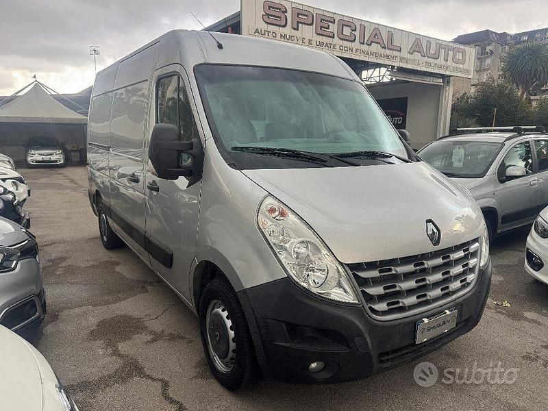 Usata Renault Master 150 CV (110 kW) 2014 Grigio Furgone