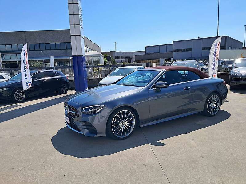 Argento selenite Usata 2024 Mercedes E220 AMG line Cabrio | 59.900 € - Immagine 1/4