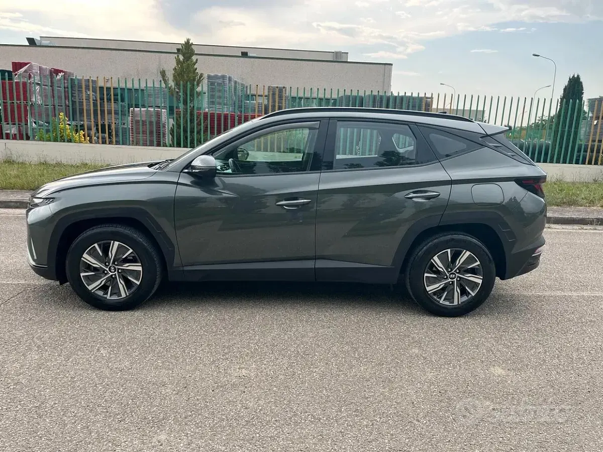 Usata Hyundai Tucson 116 CV (85 kW) 2021 Verde SUV