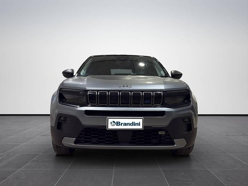 Usata Jeep Avenger EV Summit 114 kW (156 CV) 2023 Bicolore grigio tetto nero SUV