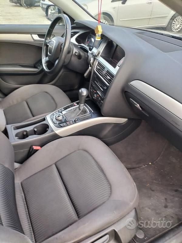 Usata Audi A4 102 CV (75 kW) 2010 Nero Berlina