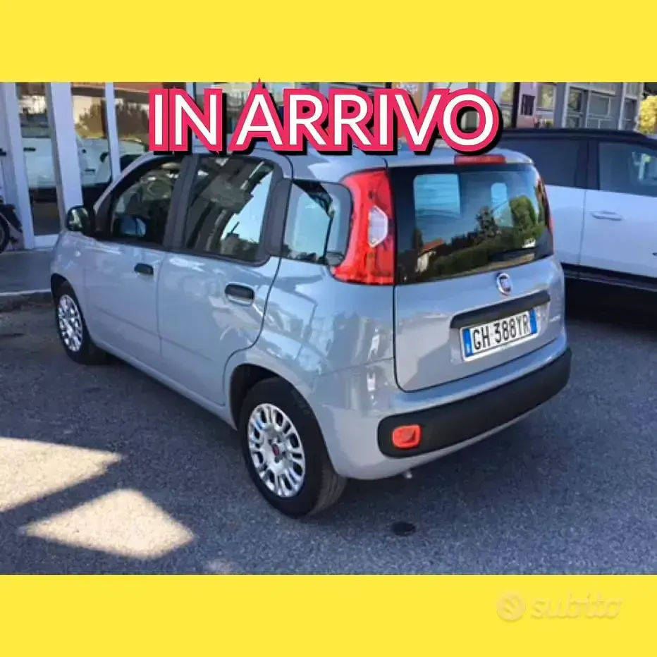 Usata Fiat Panda 69 CV (50 kW) 2022 Grigio Utilitaria