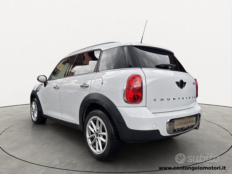 Usata Mini Cooper D Countryman 111 CV (81 kW) 2015 Bianco SUV