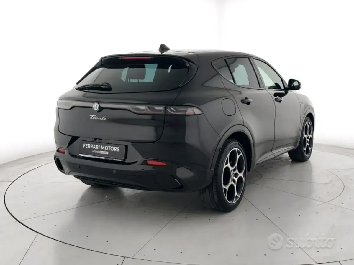 Usata Alfa Romeo Tonale Veloce 160 CV (117 kW) 2024 Nero SUV