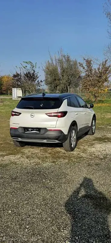 Usata Opel Grandland X Innovation 131 CV (96 kW) 2018 SUV