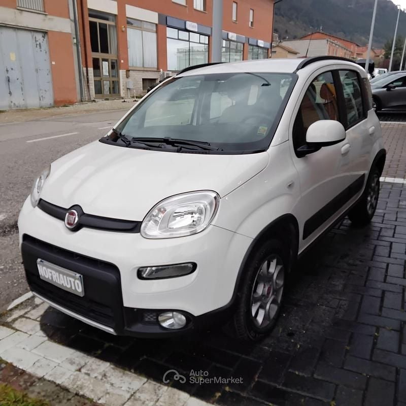 Usata Fiat Panda 4x4 75 CV (55 kW) 2012 Bianco Utilitaria
