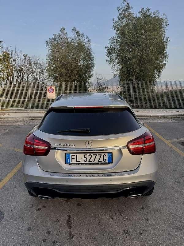 Usata Mercedes GLA200 Edition 136 CV (100 kW) 2018 SUV