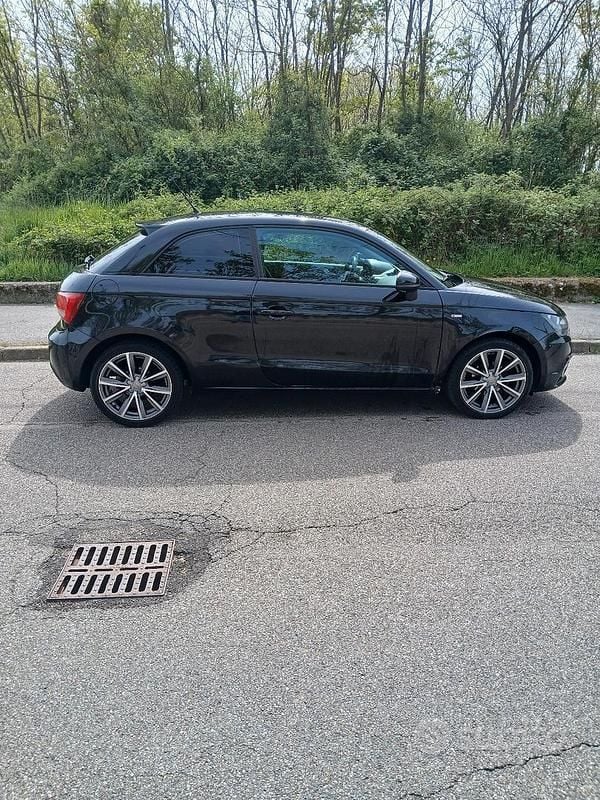 Usata Audi A1 2011 Nero Utilitaria