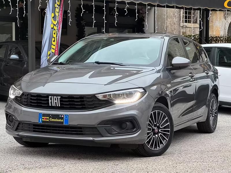 Usata Fiat Tipo Life 130 CV (95 kW) 2021 Grigio Station wagon