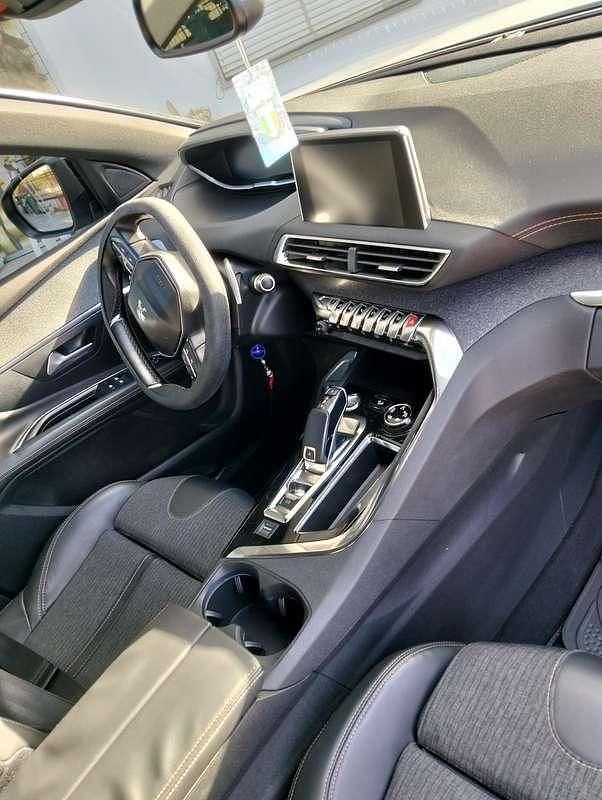 Usata Peugeot 3008 GT-line 136 CV (100 kW) 2017 Bianco Berlina