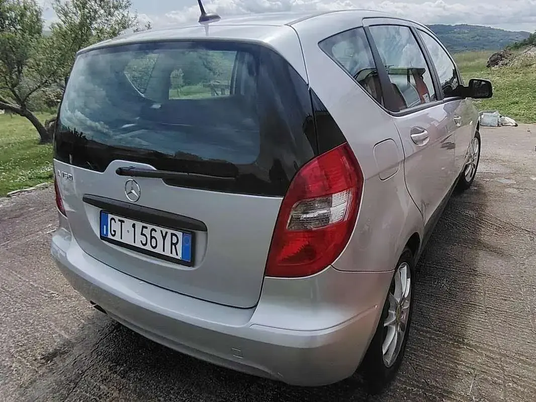 Usata Mercedes A150 Elegance 95 CV (69 kW) 2009 Argento Monovolume