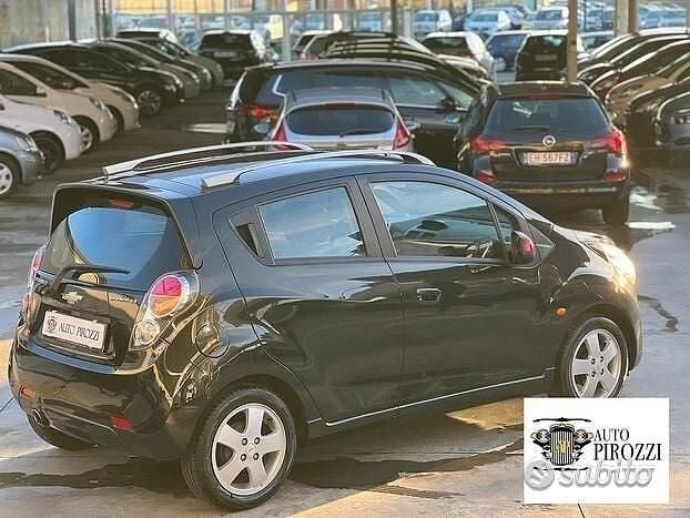 Usata Chevrolet Spark LT 112 CV (82 kW) 2011 Nero Utilitaria