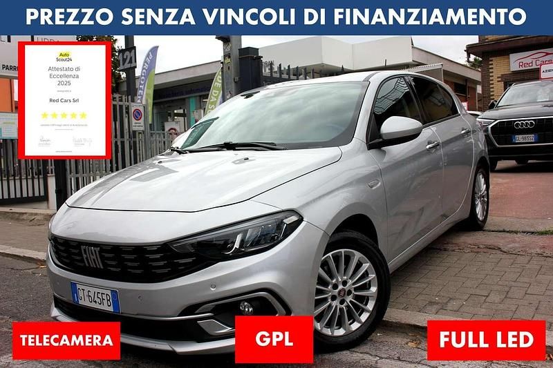 Usata Fiat Tipo 101 CV (74 kW) 2021 Argento Berlina