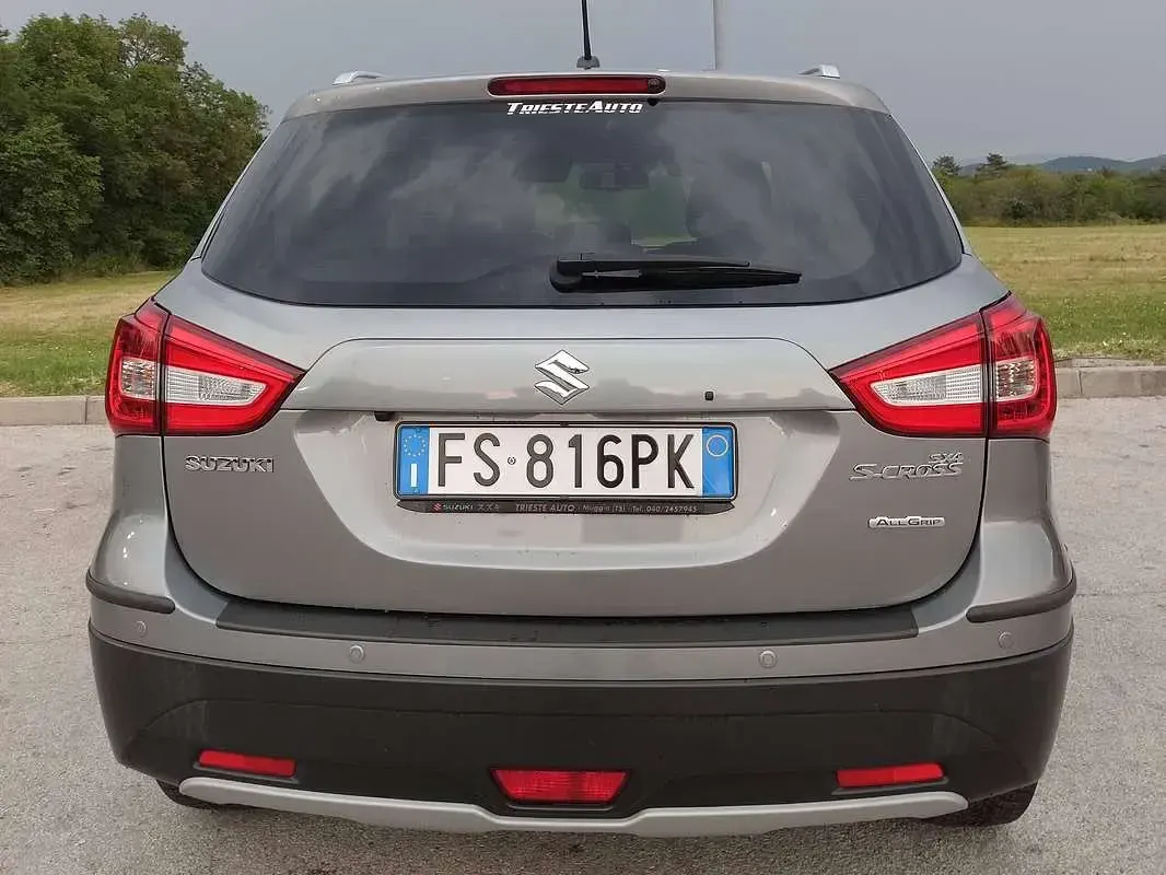 Usata Suzuki SX4 S-Cross 140 CV (102 kW) 2018 Grigio SUV