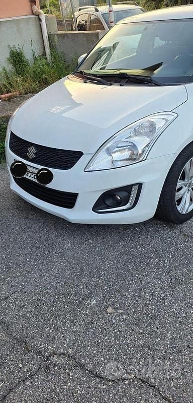 Usata Suzuki Swift 75 CV (55 kW) 2013 Bianco Utilitaria