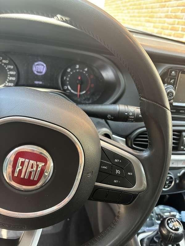 Usata Fiat Tipo Opening Edition 120 CV (88 kW) 2015 Berlina