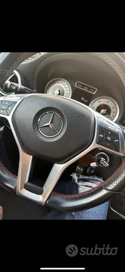 Usata Mercedes A180 109 CV (80 kW) 2013 Bianco Utilitaria