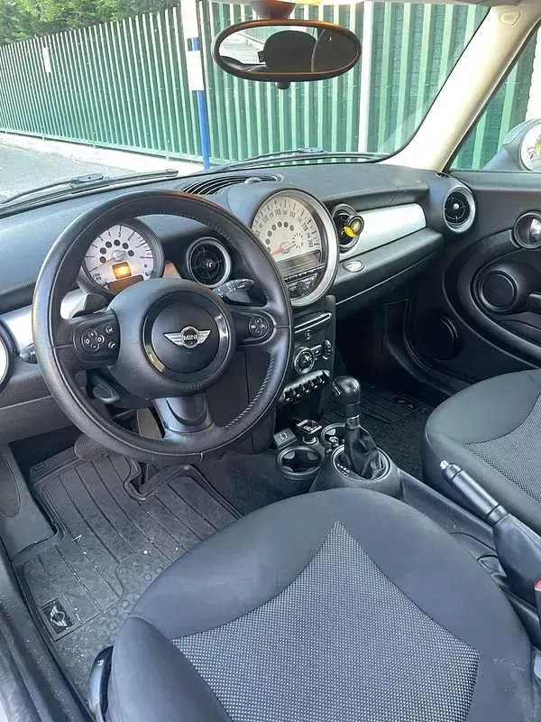 Usata Mini ONE 98 CV (72 kW) 2013 Utilitaria