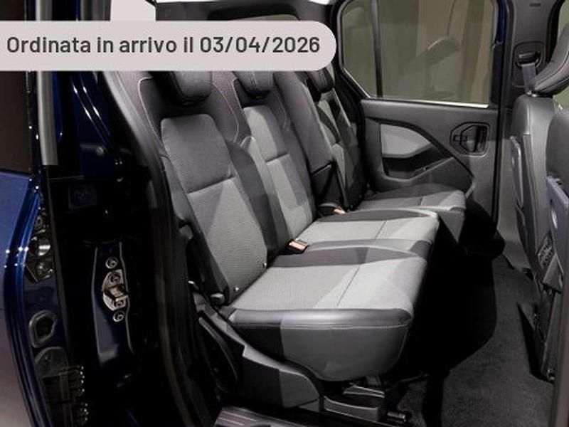 Argento Usata 2024 Renault Kangoo Techno Monovolume | 35.660 € (Cara) - Immagine 1/1