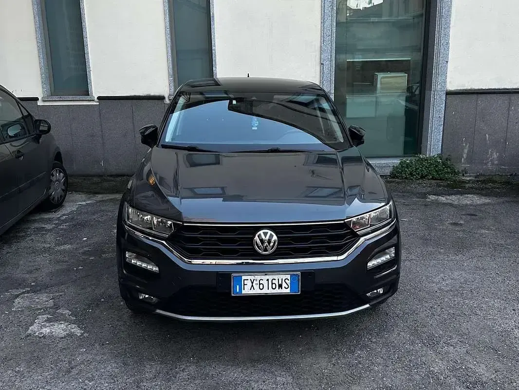 Usata VW T-Roc Style 150 CV (110 kW) 2019 Grigio SUV