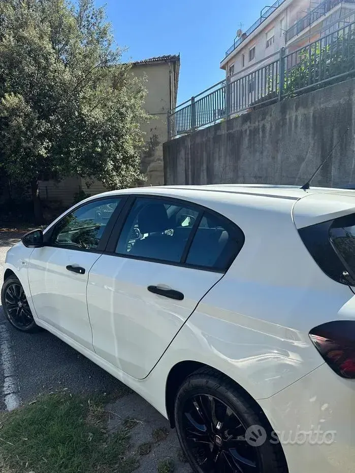 Usata Fiat Tipo Sport 95 CV (69 kW) 2018 Bianco Berlina
