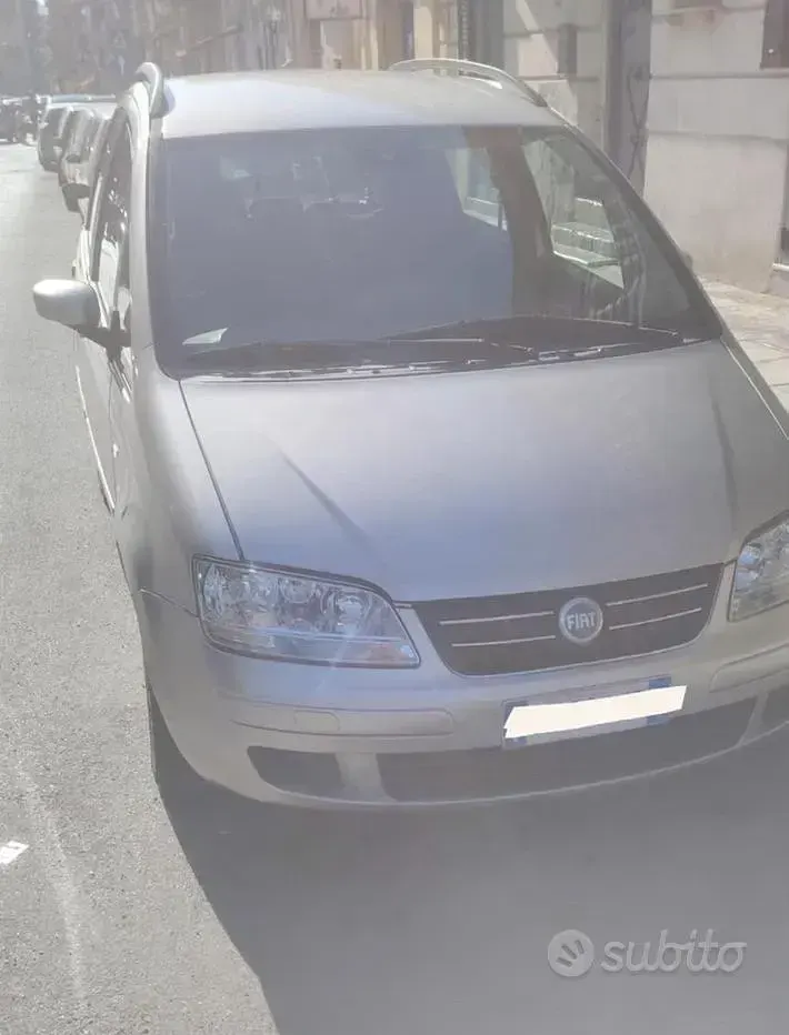 Usata Fiat Idea 2004 Grigio Monovolume