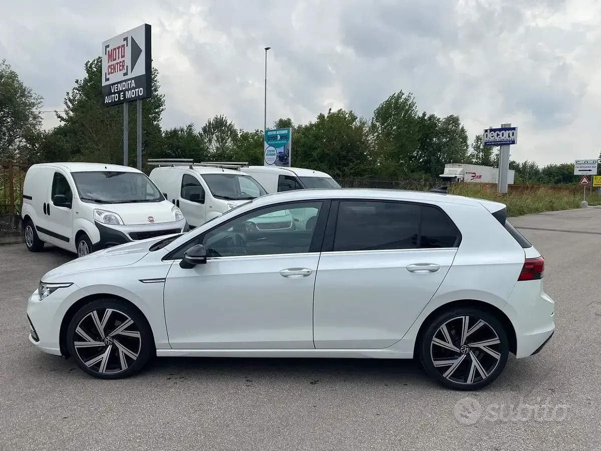 Usata VW Golf VII Style 150 CV (110 kW) 2020 Bianco Berlina