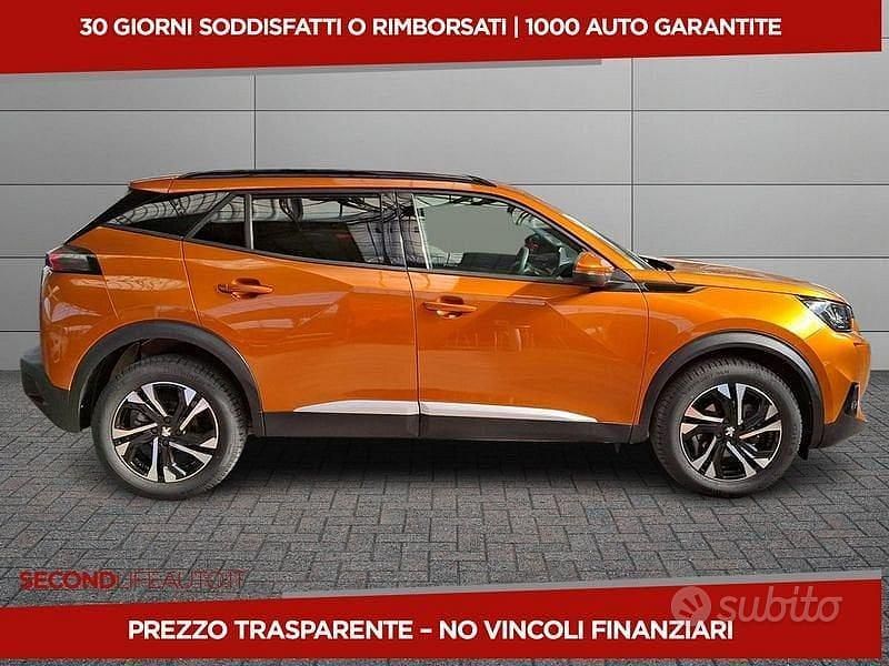 Usata Peugeot 2008 Allure 110 CV (80 kW) 2021 Arancione SUV